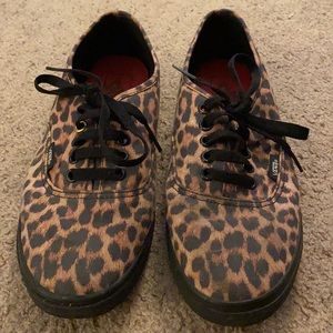 Vans authentic cheetah women’s 9 men’s 7.5